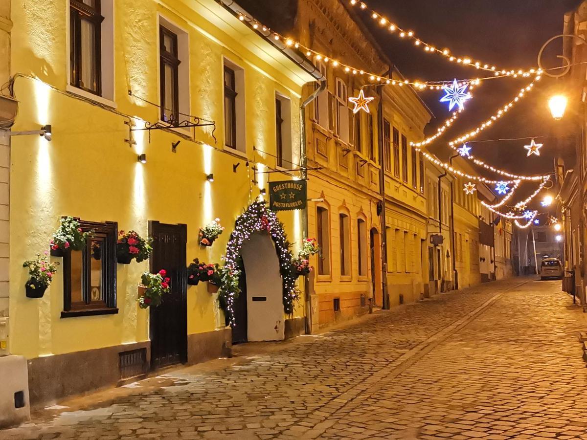 Guesthouse Postavarului Брашов Экстерьер фото